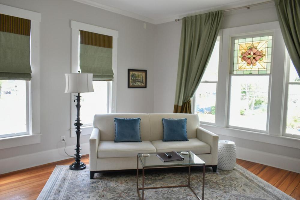 Sparrow Grove Manor Monroe Zewnętrze zdjęcie