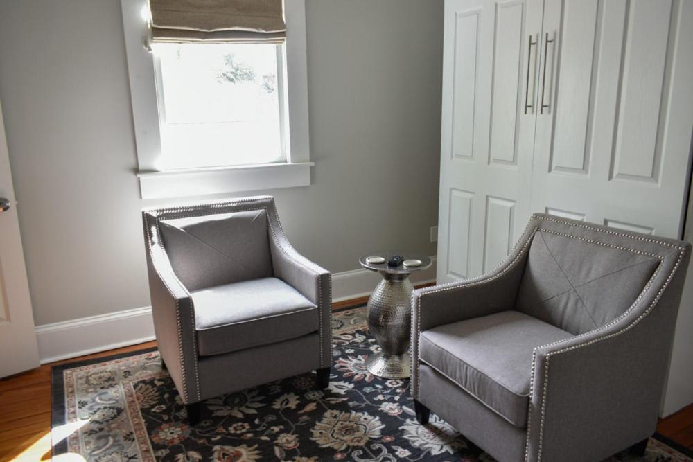 Sparrow Grove Manor Monroe Pokój zdjęcie